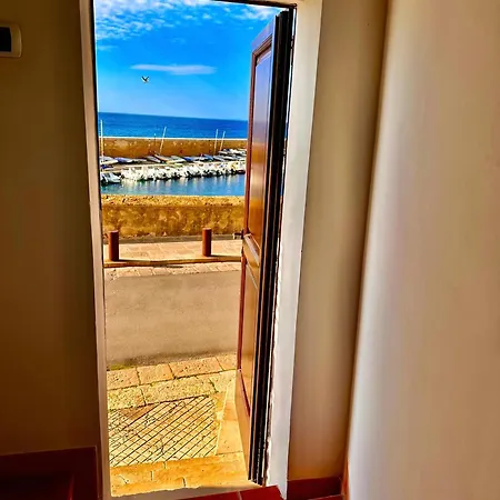 Holiday home Raffaello Sunset House